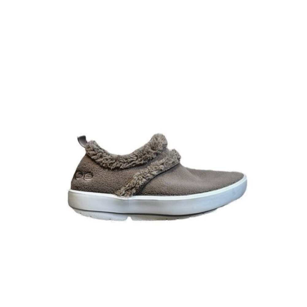 OOFOS Women's Slip-On Athletic Shoe in Taupe with White Sole
